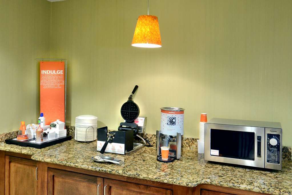 Hampton Inn Raleigh/Town Of Wake Forest Restaurante foto